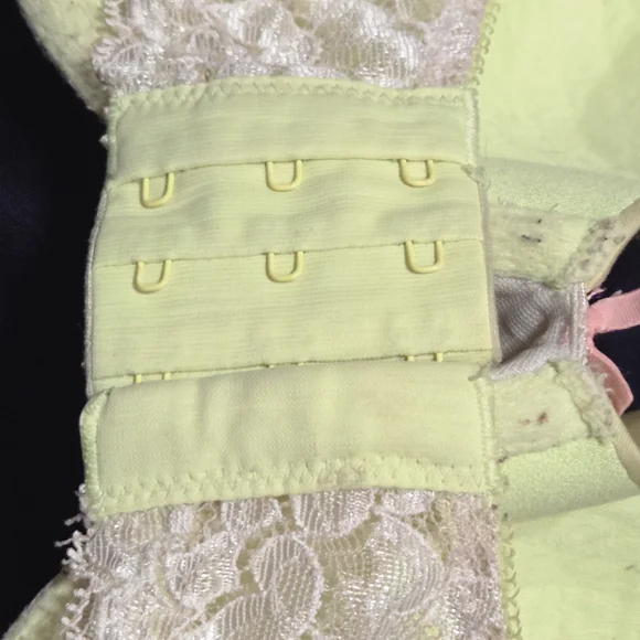 Victoria's Secret Dream Angel Yellow Lace Push-up Bra 38D - Picture 5 of 5